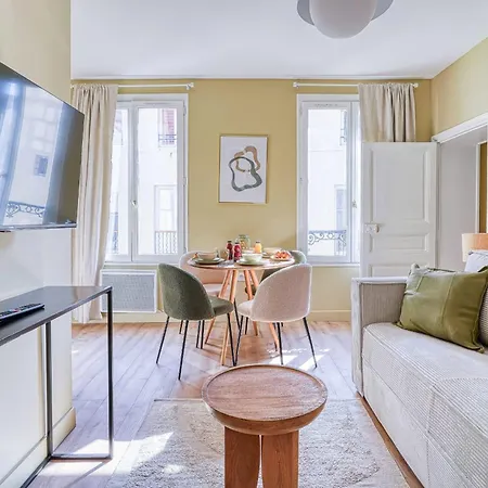 Charming Appart 4p1br Le Marais Parijs